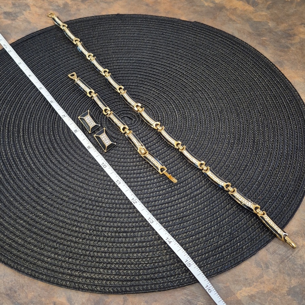 BUTLER FIFTH AVENUE COLLECTION Vintage Jewelry Set, Necklace, Bracelet, Earrings - Picture 15 of 16